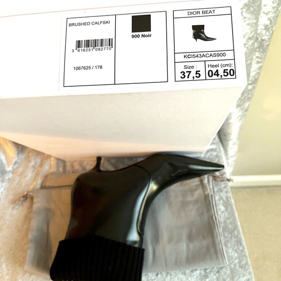 Not for sale. Boots - Picture 5 of 6